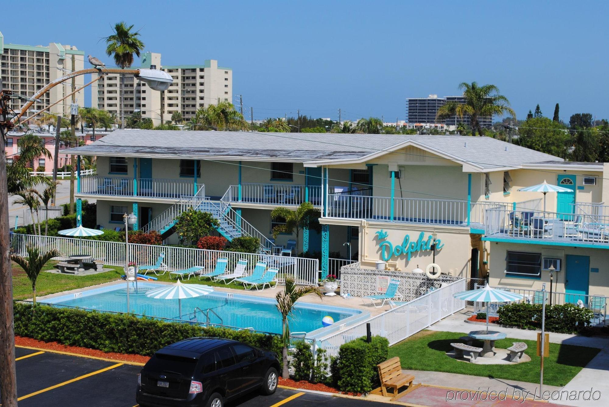 Florida Dolphin Motel Сент-Піт-Біч Екстер'єр фото